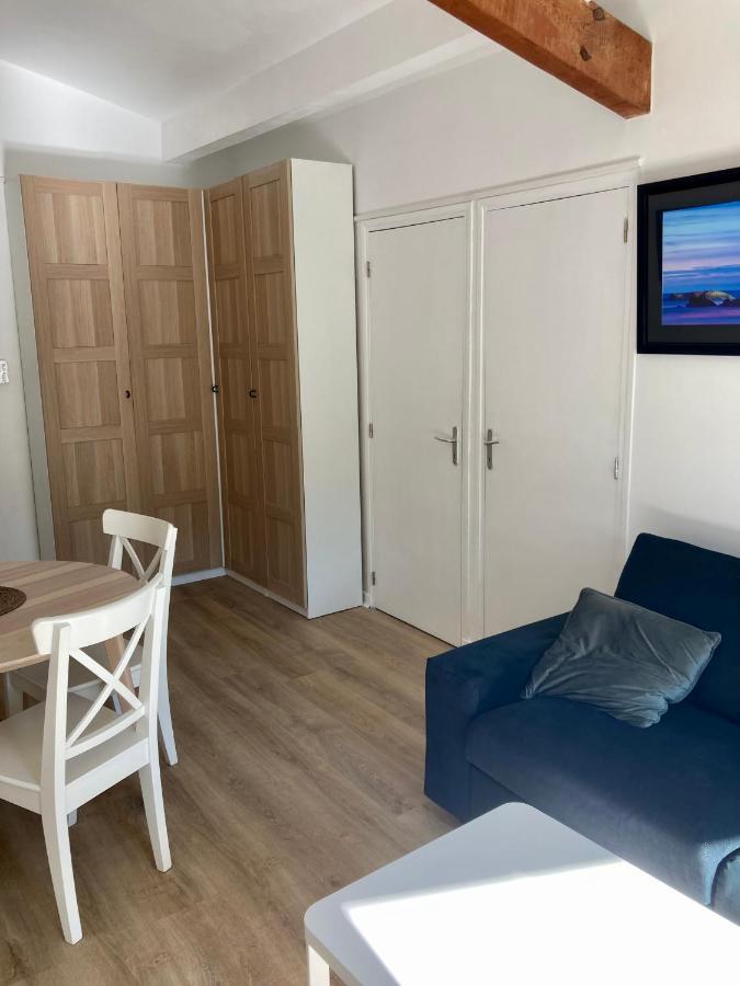 Charming 1 Bedroom Flat, Biarritz Center With Pool And Car Park Exterior photo